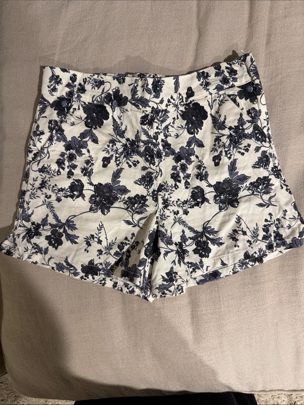 Girls Janie and Jack Floral Print White and Black Shorts